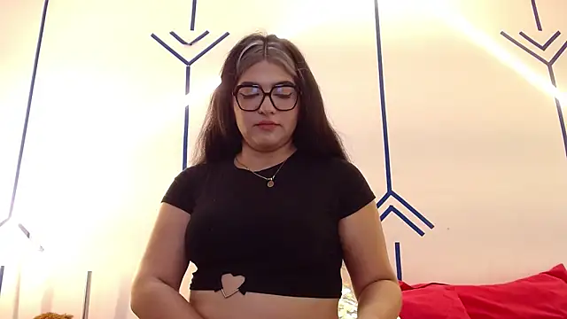 Snapshot of EsmeraldaSantoss chatting on 02.10.25 EsmeraldaSantoss online show from 02.10.25