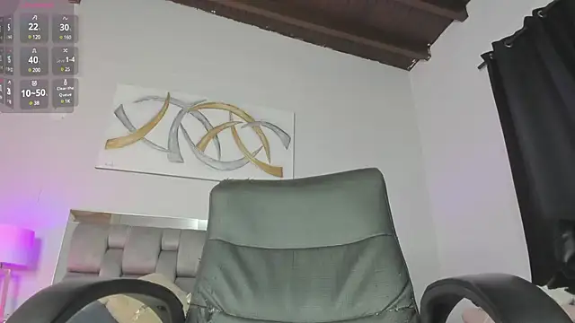 Snapshot of kimberlyycox chatting on 03.13.25 kimberlyycox online show from 03.13.25