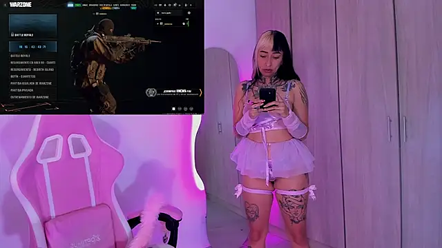 HollyHudsonn online show from 03.15.25