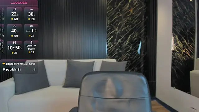 Snapshot of Laurent_Williams chatting on 12.28.24 Laurent Williams online show from 12.28.24