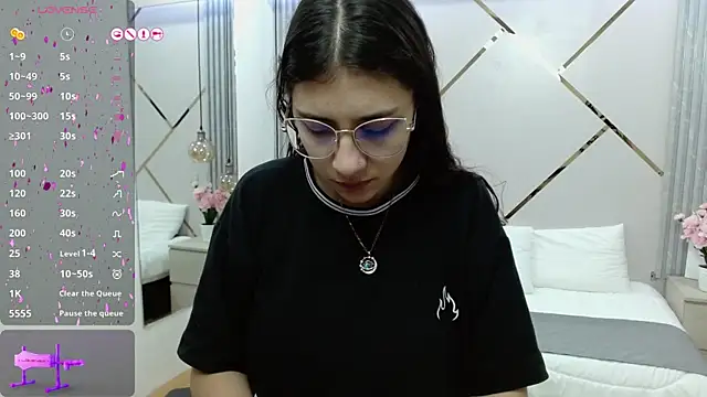 Snapshot of Lita_Rogers chatting on 12.07.24 Lita Rogers online show from 12.07.24