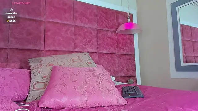 Drake Nassir4 online show from 02.15.25