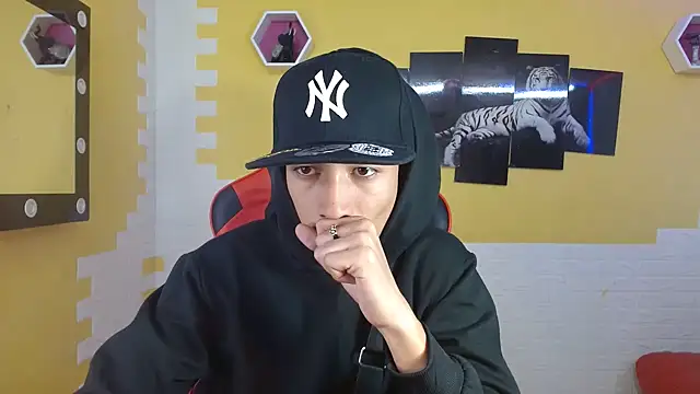 jose sexycumm online show from 03.10.25