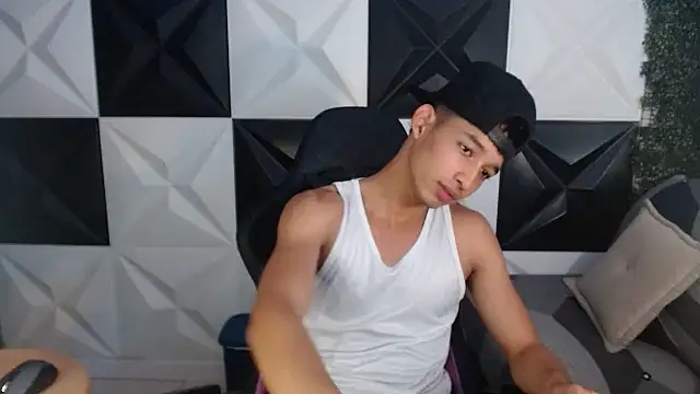 jose sexycumm online show from 03.19.25
