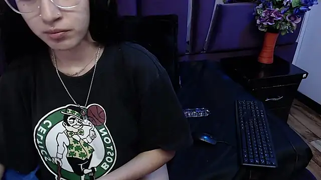 Snapshot of Katty_Queen chatting on 02.17.25 Katty Queen online show from 02.17.25