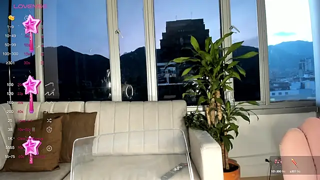 Snapshot of Megan_Lim chatting on 01.21.25 Megan Lim online show from 01.21.25