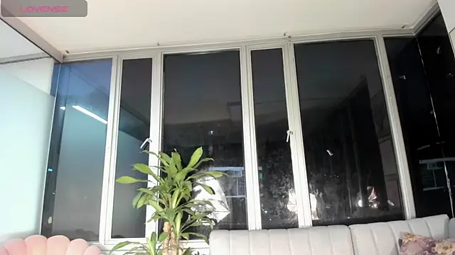 Snapshot of Megan_Lim chatting on 02.08.25 Megan Lim online show from 02.08.25