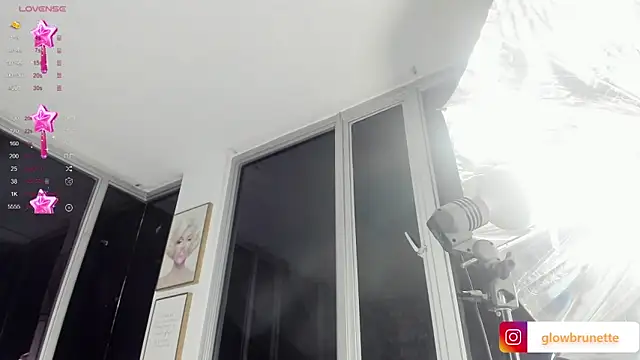 Snapshot of Megan_Lim chatting on 03.10.25 Megan Lim online show from 03.10.25