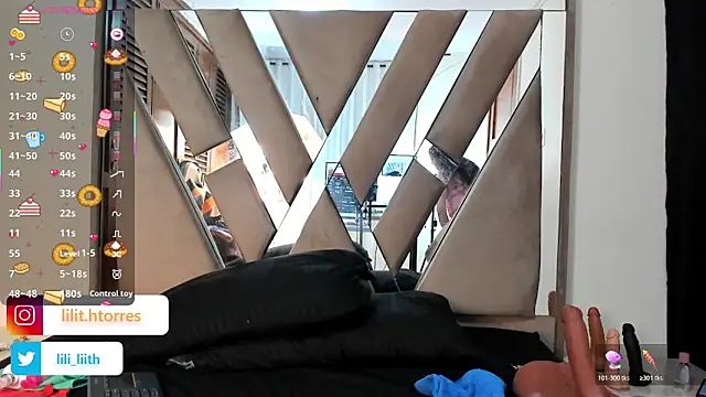 LILITH TORRES1 online show from 11.21.25