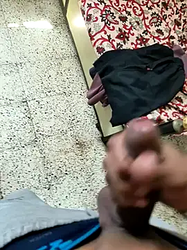 Snapshot of SurjS9 chatting on 02.22.25 SurjS9 online show from 02.22.25