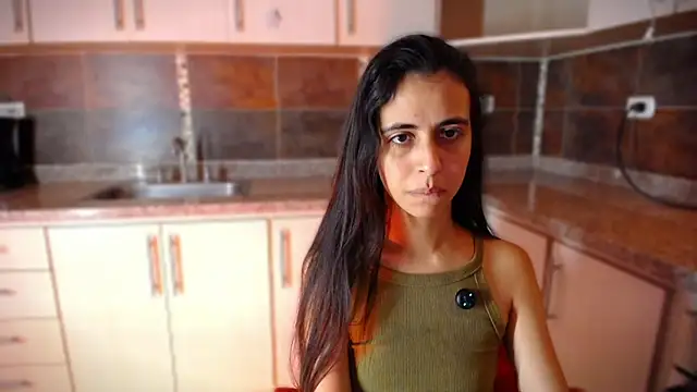 anna alvarez online show from 10.05.25