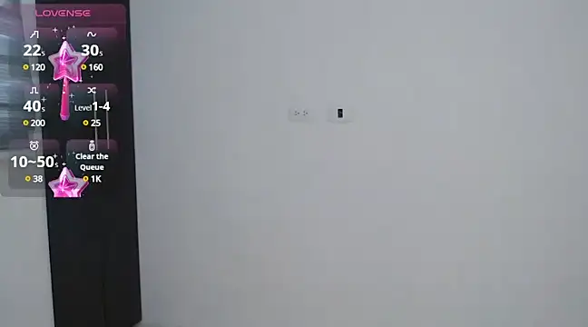 Snapshot of zarablare_ chatting on 03.08.25 zarablare online show from 03.08.25