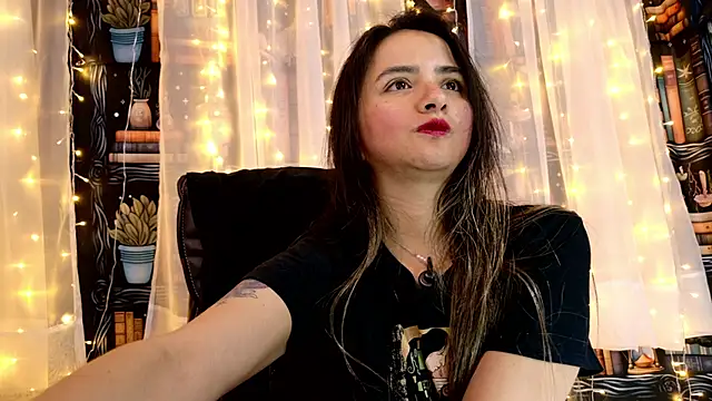 julietta   jackson online show from 06.10.26