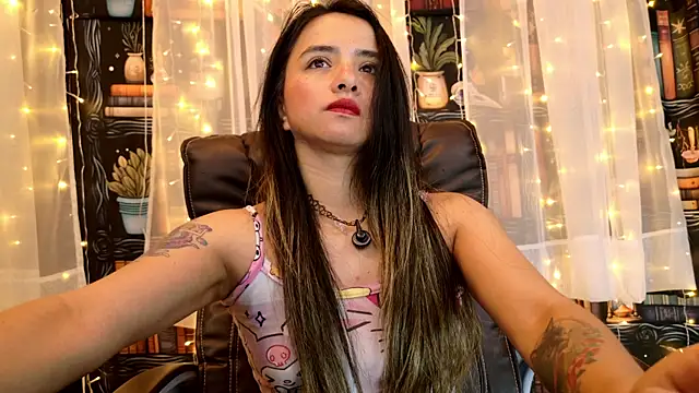 julietta   jackson online show from 07.08.26