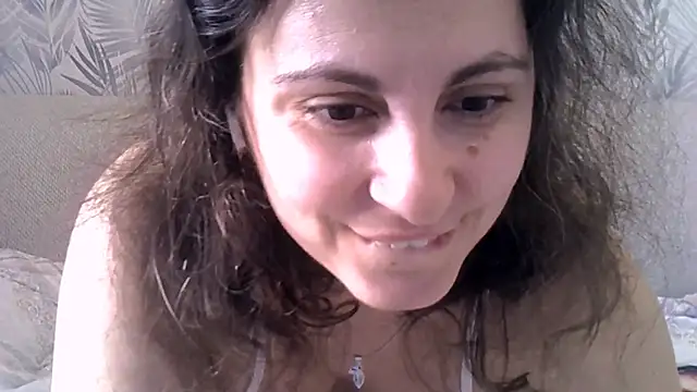 ShelaDiass online show from 02.14.26