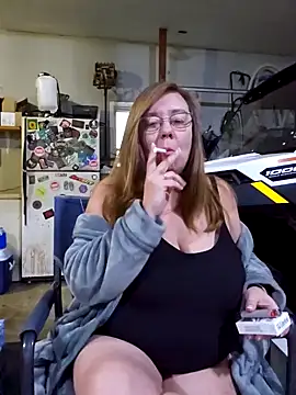 MsShelby40 online show from 12.17.24