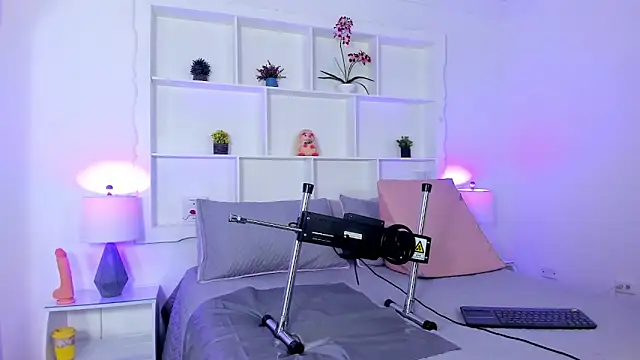 Jenifer Diaz online show from 03.08.25