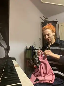 Snapshot of IngridMayer chatting on 12.20.24 IngridMayer online show from 12.20.24