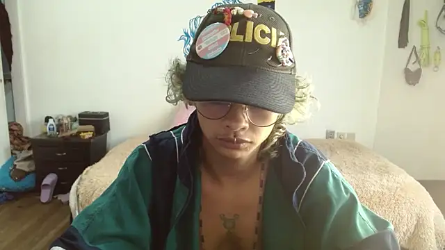 fenixmfx19 online show from 02.24.25