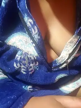 Snapshot of NepaliHotty chatting on 12.15.24 NepaliHotty online show from 12.15.24