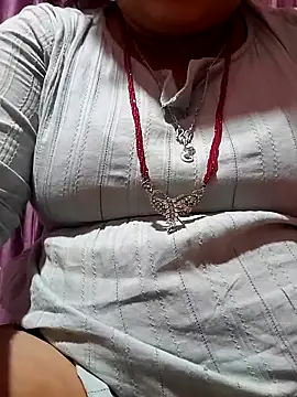 Snapshot of NepaliHotty chatting on 09.15.25 NepaliHotty online show from 09.15.25