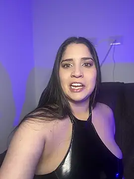 Snapshot of valentina_jonnes1 chatting on 12.18.25 valentina jonnes1 online show from 12.18.25