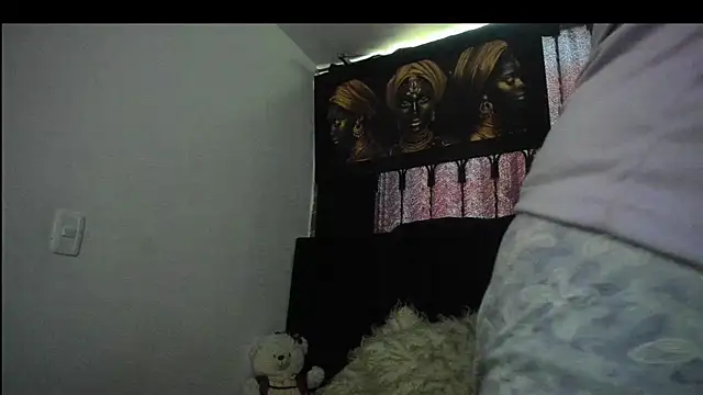 Evaaross 2345 online show from 02.08.26