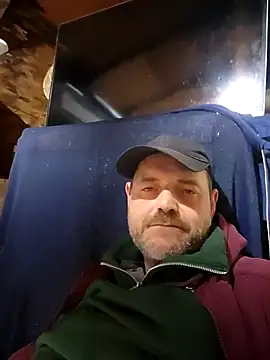 Snapshot of brasstiger chatting on 12.22.24 brasstiger online show from 12.22.24