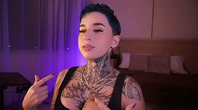 AliceShazaham  online show from 12.08.24