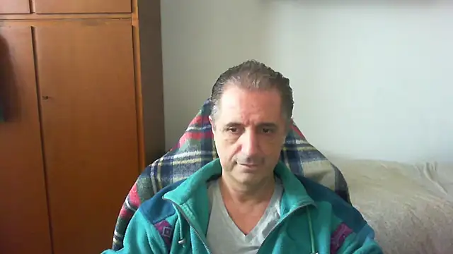 lliuk70mi online show from 04.27.26