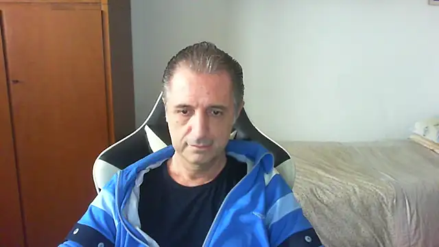 lliuk70mi online show from 05.05.26