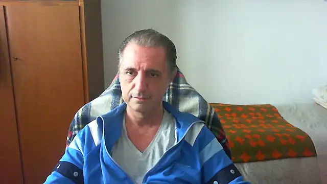 lliuk70mi online show from 05.15.26