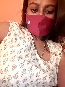 JENIFER PUNE online show from 03.02.26