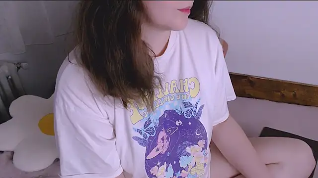 ChubbyMaia online show from 04.18.26