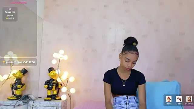 littleebonymommy online show from 06.25.26