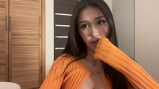 paola inga online show from 02.13.26