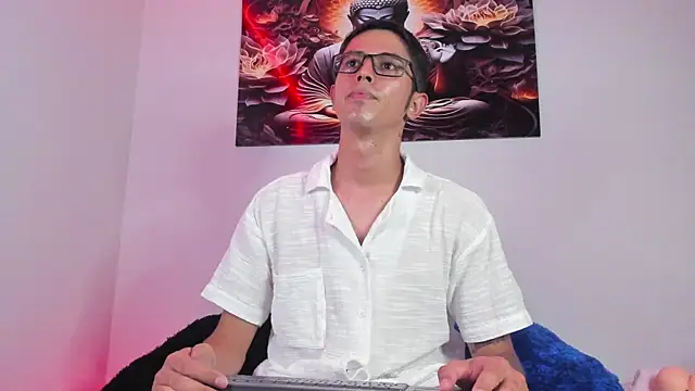 Snapshot of Ethan_Sai___ chatting on 02.17.25 Ethan Sai online show from 02.17.25