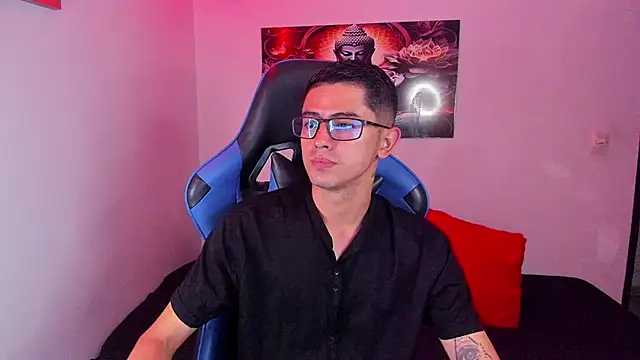 Ethan Sai    online show from 11.05.25