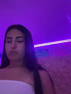 Snapshot of CAM_21X chatting on 02.10.25 CAM 21X online show from 02.10.25