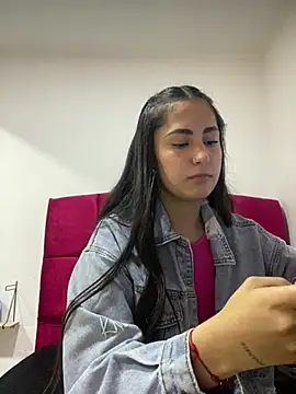 Snapshot of CAM_21X chatting on 02.26.25 CAM 21X online show from 02.26.25