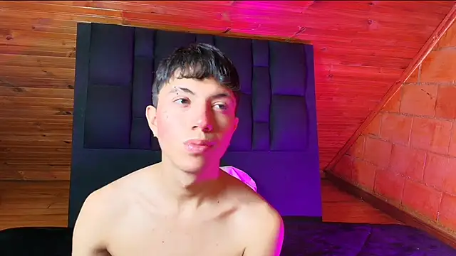 Justyn Ross online show from 10.13.25