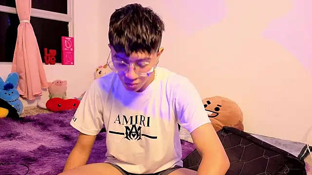 Justyn Ross online show from 04.10.26