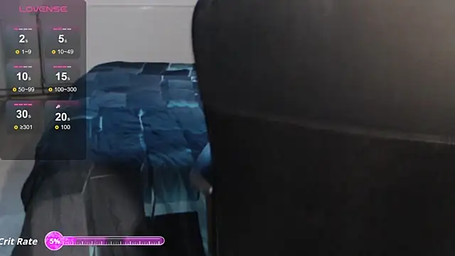 Snapshot of sweetlolly30 chatting on 11.10.25 sweetlolly30 online show from 11.10.25