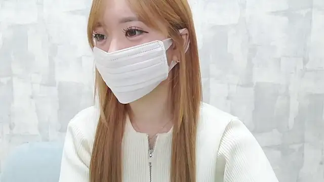 LOVE MOMO LOVE online show from 03.02.26