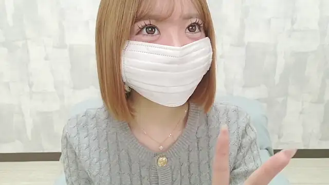 LOVE MOMO LOVE online show from 04.21.26