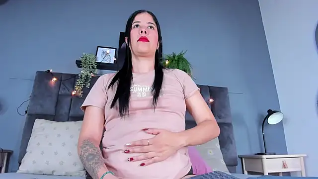 DulceAurora   online show from 05.20.26