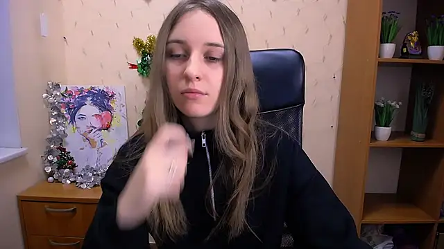 Snapshot of _Nicole_new chatting on 12.11.24 Nicole new online show from 12.11.24