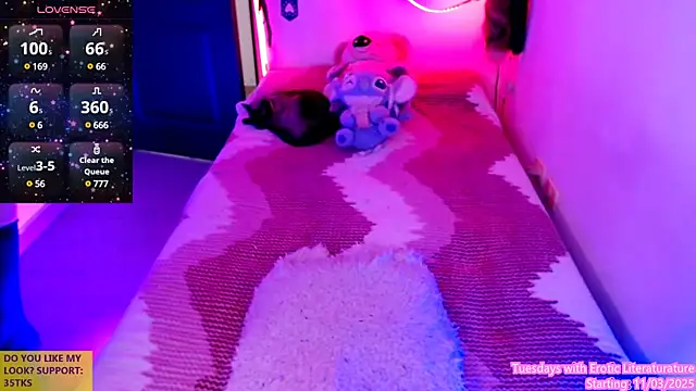 Snapshot of rosse_ivy chatting on 03.02.25 rosse ivy online show from 03.02.25
