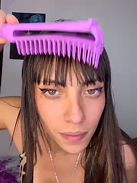 Snapshot of MiaGoth_ chatting on 06.14.26 MiaGoth online show from 06.14.26
