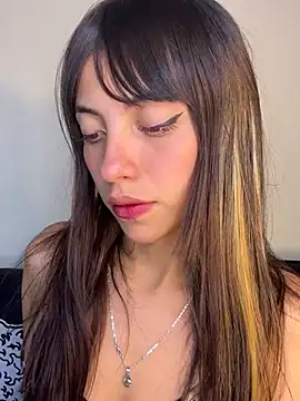Snapshot of MiaGoth_ chatting on 06.27.26 MiaGoth online show from 06.27.26